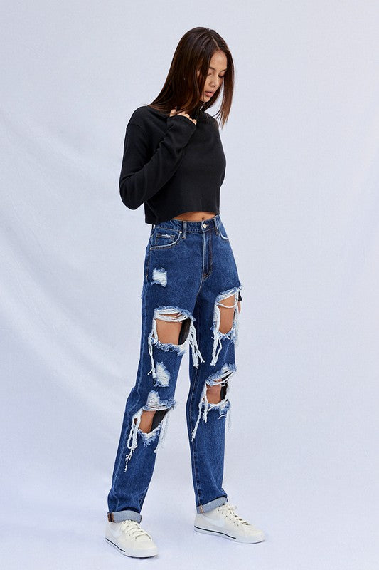 HIGH WAISTED BAGGY JEANS