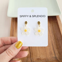 Dainty Daisy Earrings