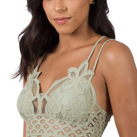 CROCHET LACE BRALETTE WITH BRA PADS