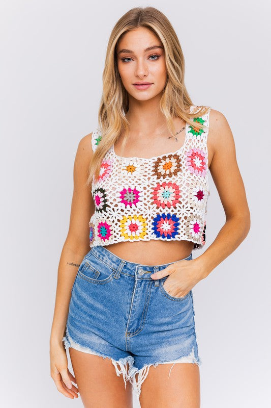 SLEEVELESS MULTI CROCHET TOP